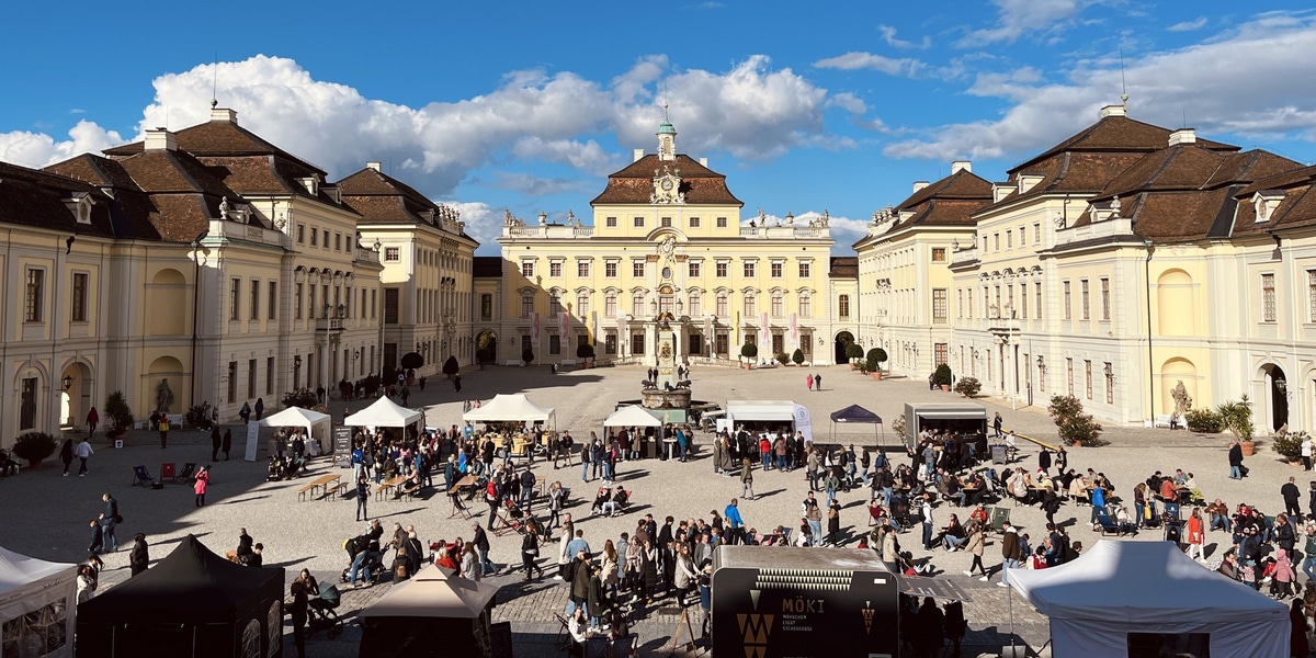 #popupimschloss Designmarkt & Streetfood